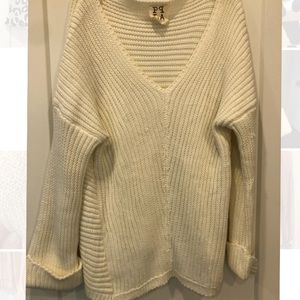 PPLA oversized sweater